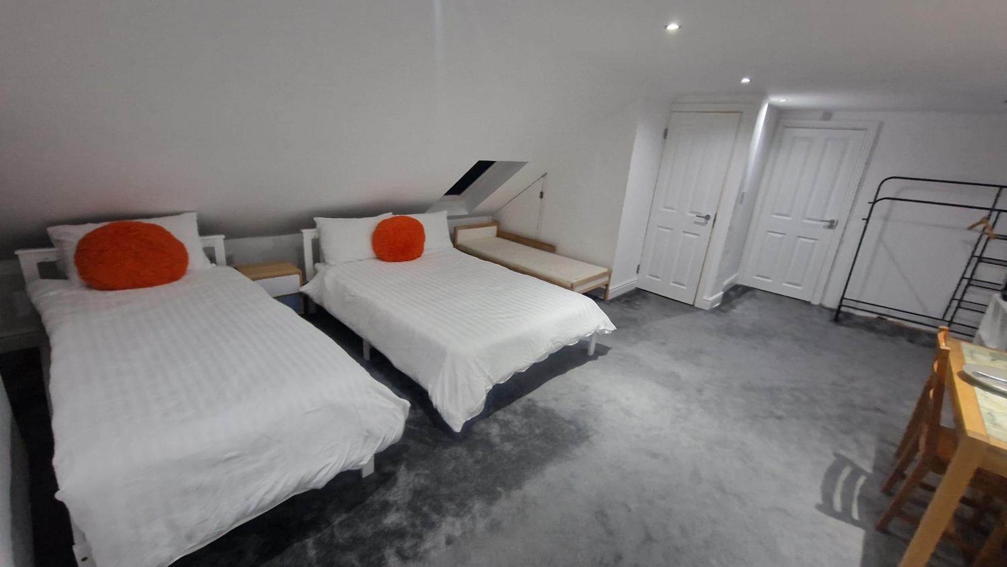 Snoozeden Westmead, Windsor Apartment ภายนอก รูปภาพ
