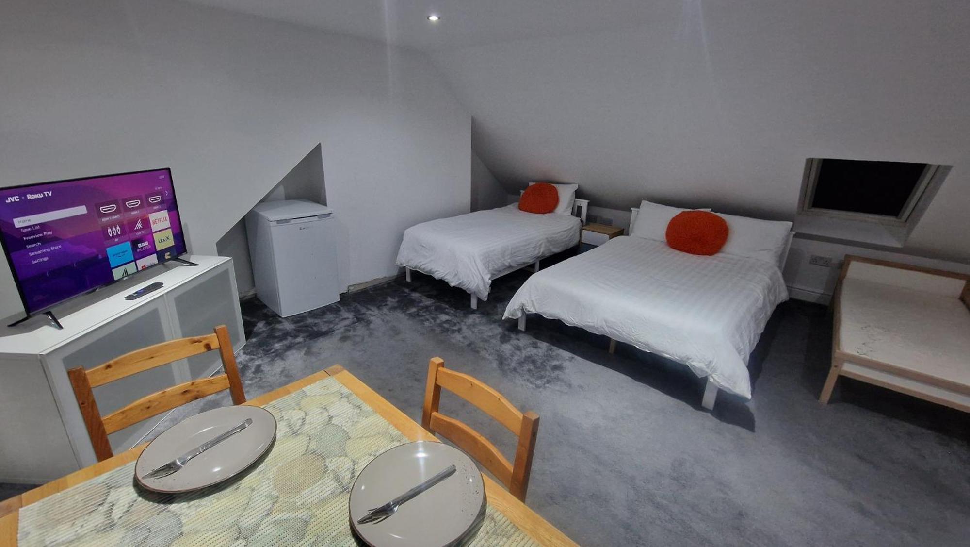 Snoozeden Westmead, Windsor Apartment ภายนอก รูปภาพ