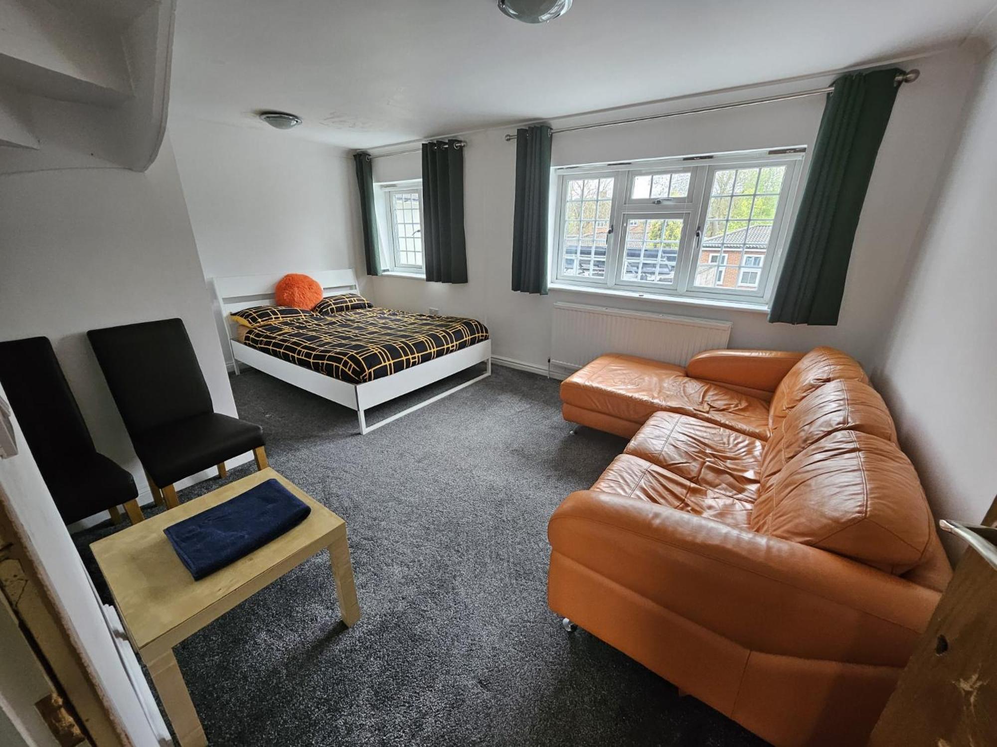 Snoozeden Westmead, Windsor Apartment ภายนอก รูปภาพ