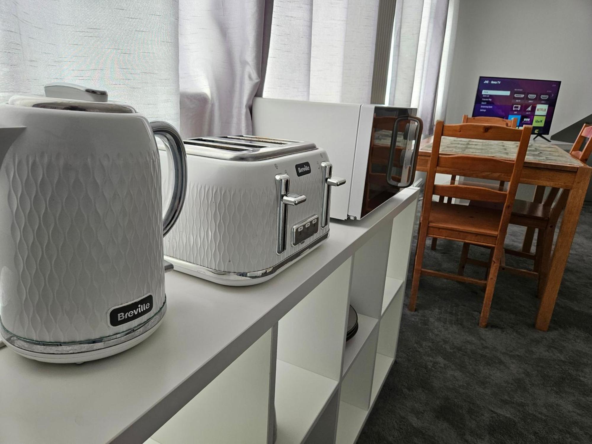 Snoozeden Westmead, Windsor Apartment ภายนอก รูปภาพ