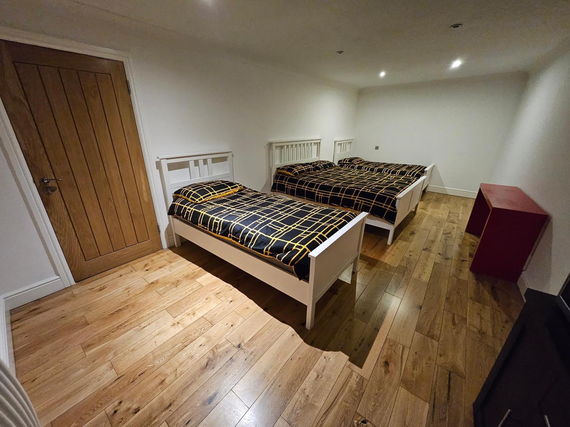 Snoozeden Westmead, Windsor Apartment ภายนอก รูปภาพ